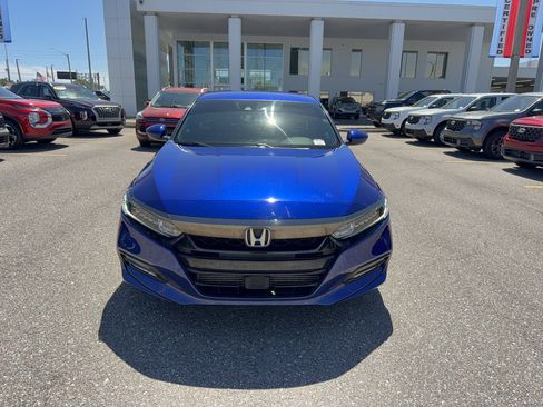 Used 2018 Honda Accord Sport image 3
