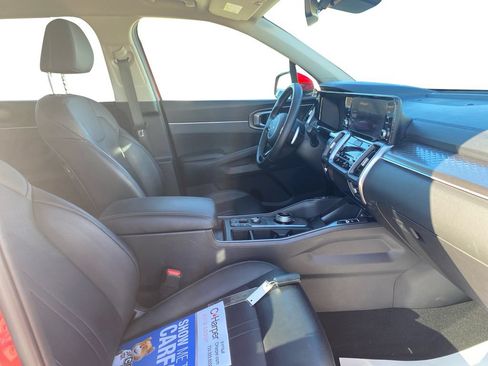 Certified 2023 Kia Sorento EX AWD/4WD image 11