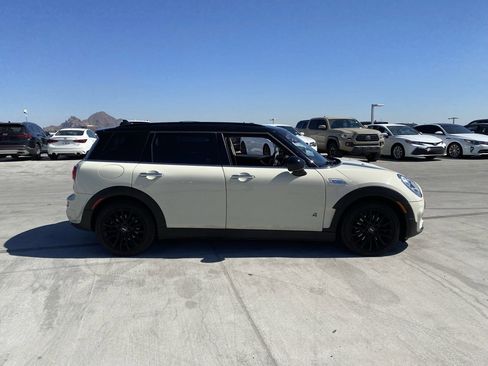 Used 2019 MINI Cooper Clubman S image 3