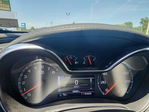 Used 2017 Chevrolet Impala LT w/ Leather Package FWD image 12
