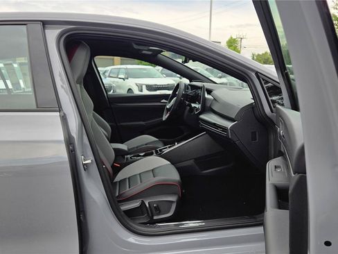 New 2026 Volkswagen GTI SE FWD image 27
