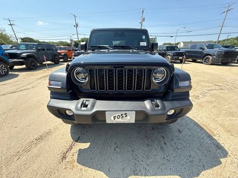 New 2026 Jeep Wrangler Unlimited Sport AWD/4WD image 8