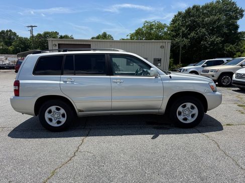 Used 2006 Toyota Highlander 2WD image 8