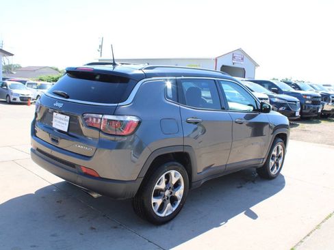 Used 2020 Jeep Compass Limited AWD/4WD image 8