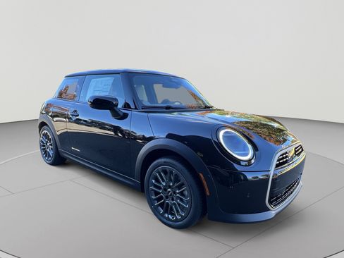 New 2026 MINI Cooper 2-Door Hardtop FWD image 7
