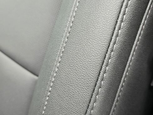 New 2026 GMC Sierra 1500 SLT w/ SLT Premium Plus Package image 18