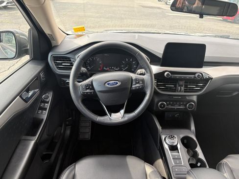 Used 2020 Ford Escape SEL FWD image 25