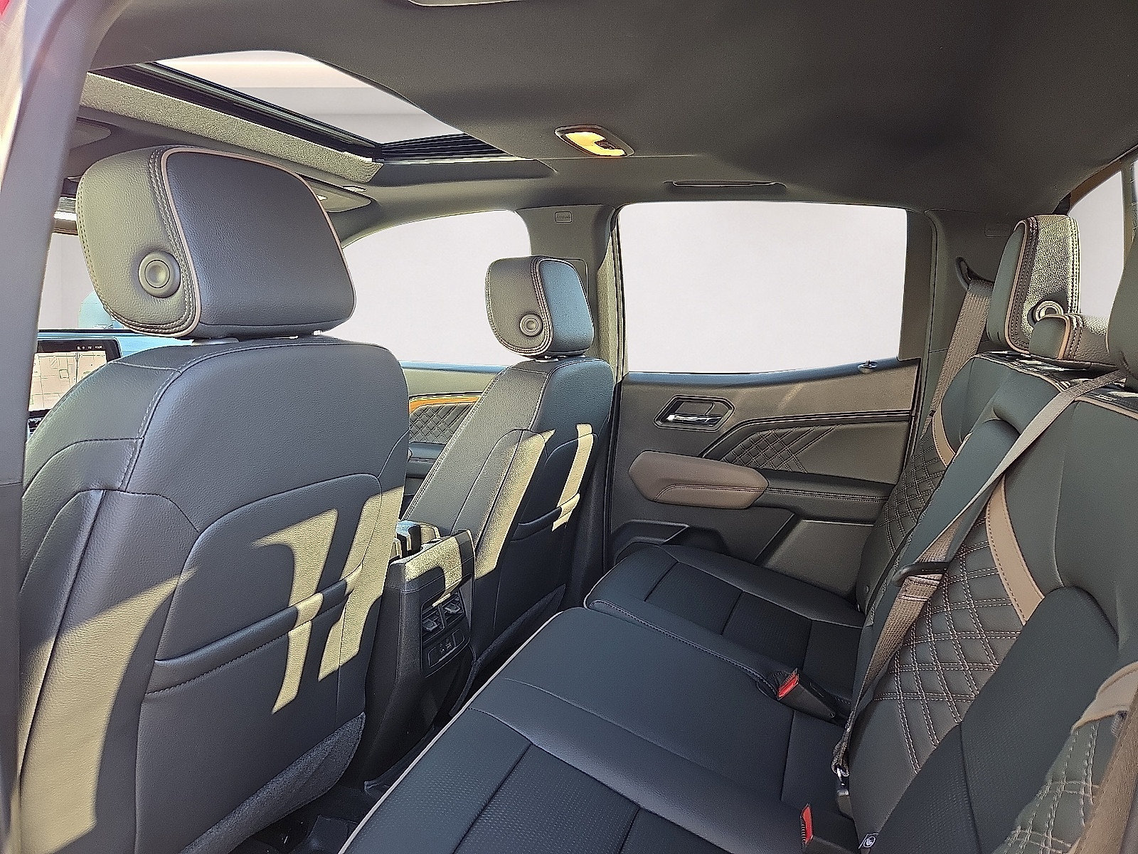 Used 2026 GMC Canyon Denali AWD/4WD image 20