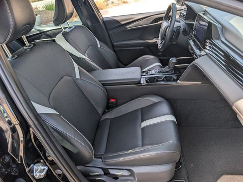 Used 2025 Toyota Camry SE FWD image 8