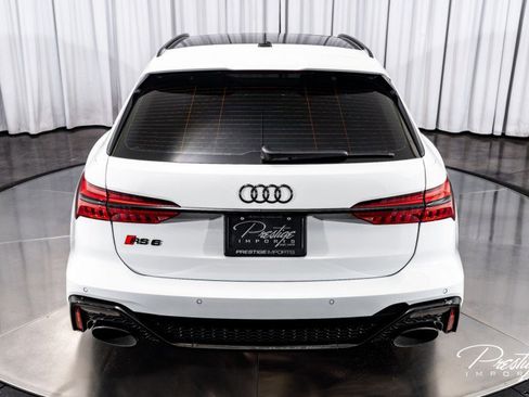 Used 2022 Audi RS 6 w/ Executive Package image 16