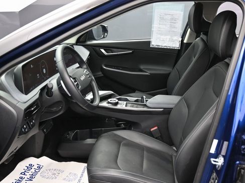 Used 2023 Kia EV6 Wind w/ Wind Technology Package image 17