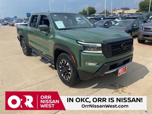 Used 2022 Nissan Frontier Pro-X image 7