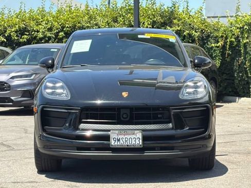 Used 2024 Porsche Macan AWD/4WD image 9