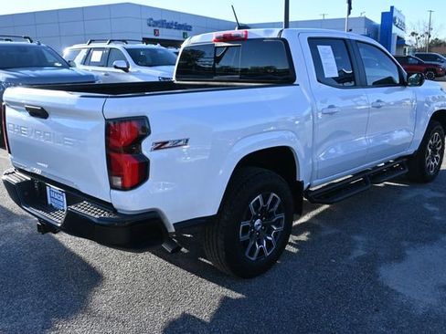 Used 2023 Chevrolet Colorado Z71 w/ Advanced Trailering Package image 5
