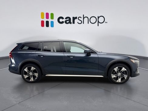 Used 2020 Volvo V60 T5 Cross Country w/ Protection Package Premier AWD/4WD image 6