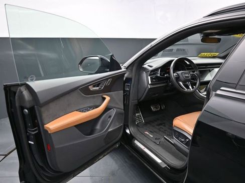 Used 2021 Audi RS Q8 4.0T image 12