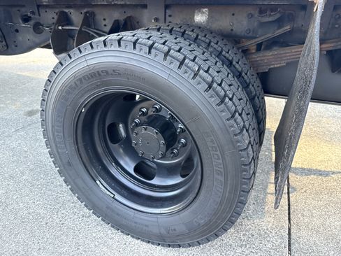 Used 2013 RAM 4500 Tradesman w/ Ambulance Prep Group image 21