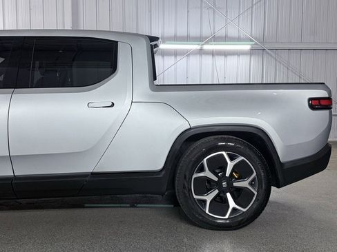Used 2022 Rivian R1T Adventure image 12