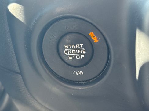 Used 2023 Jeep Wrangler Willys image 20