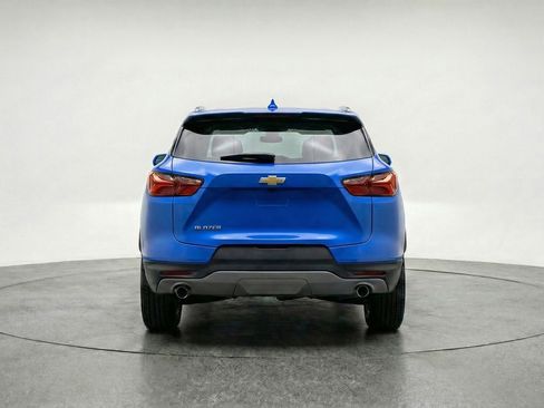 Used 2025 Chevrolet Blazer LT FWD image 7