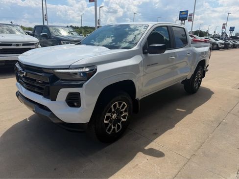 New 2026 Chevrolet Colorado Z71 w/ Z71 Convenience Package 2 AWD/4WD image 2