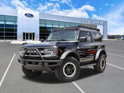 Used 2022 Ford Bronco Big Bend w/ Sasquatch Package AWD/4WD image 1