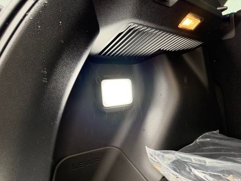 New 2026 Nissan Leaf Platinum+ w/ Cargo Package (Platinum+) FWD image 39