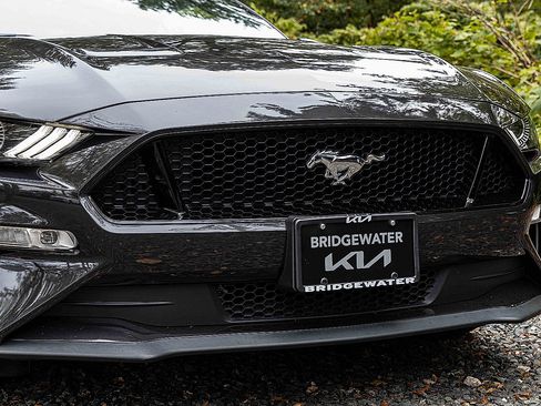 Used 2022 Ford Mustang GT Premium image 29