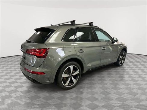 Used 2023 Audi Q5 2.0T Premium Plus w/ Premium Plus Package AWD/4WD image 2