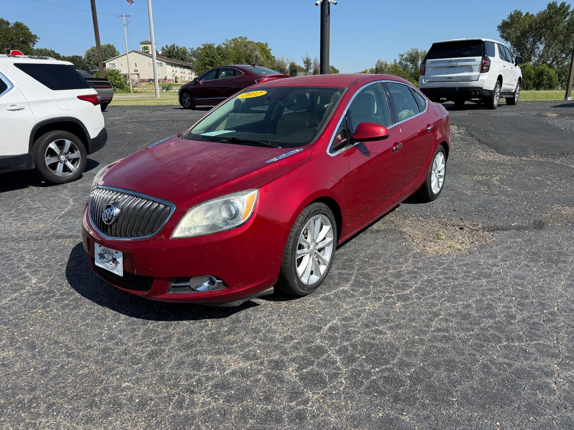Used 2012 Buick Verano FWD image 1