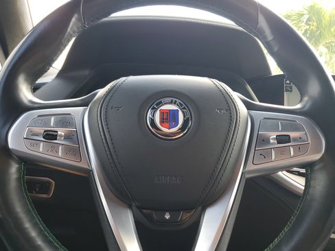 Used 2022 BMW ALPINA XB7 AWD/4WD image 23