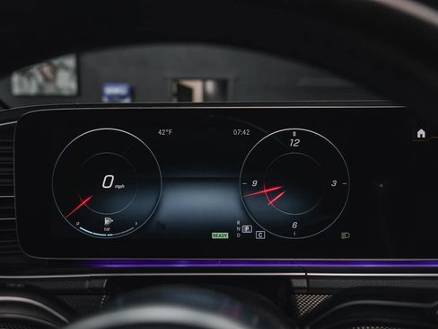 Used 2020 Mercedes-Benz GLE 450 GLE 450 4MATIC Sport Utility 4 image 61