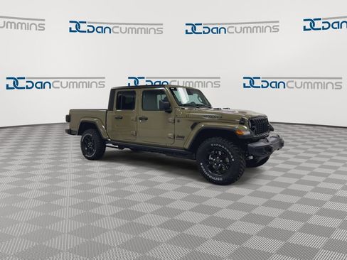 New 2026 Jeep Gladiator Willys image 2