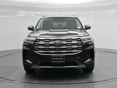 New 2026 Ford Explorer Active RWD image 24
