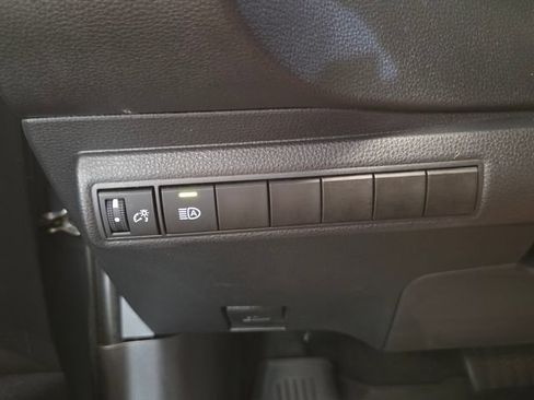 Used 2022 Toyota Corolla XSE FWD image 29