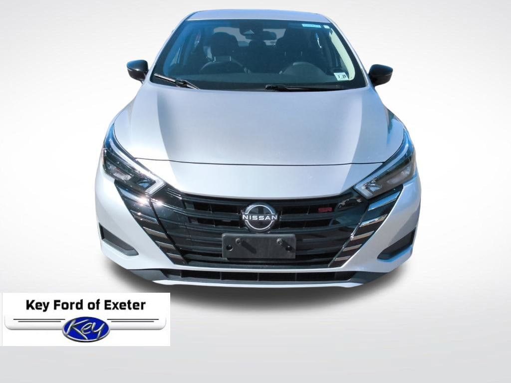 Used 2024 Nissan Versa SR FWD image 4
