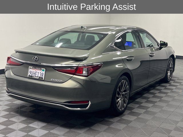 Certified 2025 Lexus ES 300h w/ Accessory Package (Z1) FWD image 5