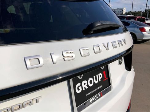 Used 2020 Land Rover Discovery Sport Standard image 30