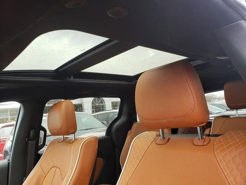 New 2026 Chrysler Pacifica Pinnacle AWD/4WD image 7