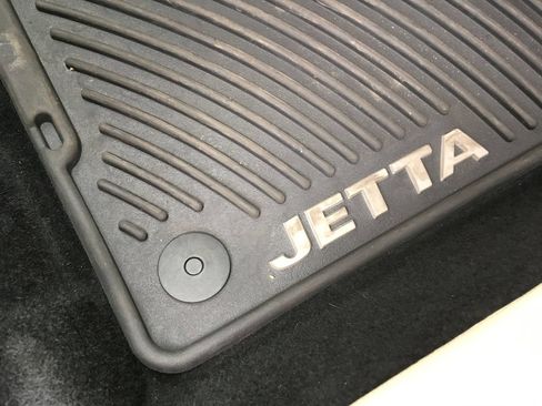 Used 2013 Volkswagen Jetta TDI FWD image 31