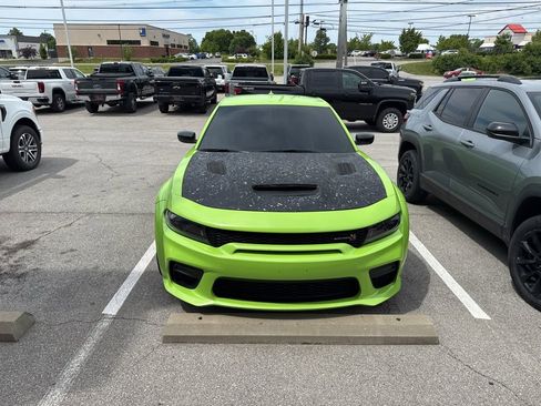 Used 2023 Dodge Charger Scat Pack RWD image 7