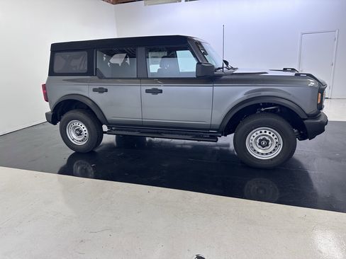Used 2025 Ford Bronco 4-Door image 19
