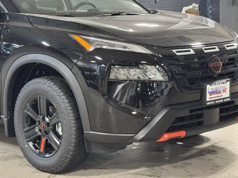 New 2026 Nissan Rogue SV AWD/4WD image 3