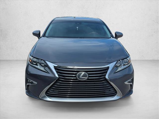 Used 2018 Lexus ES 350 w/ Luxury Package w/Wood Trim FWD image 2
