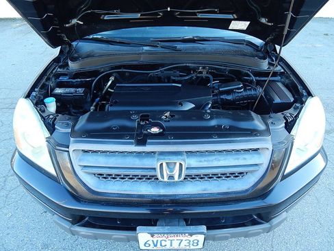 Used 2004 Honda Pilot EX image 23