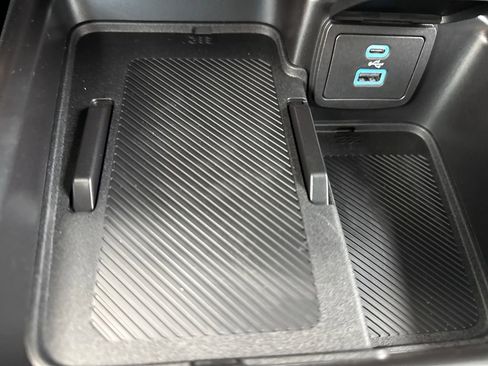 New 2025 Ford Bronco Badlands image 33