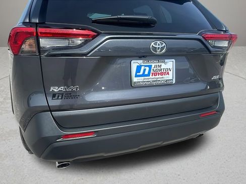 Used 2025 Toyota RAV4 XLE image 26