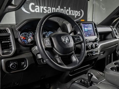 Used 2024 RAM 3500 Tradesman w/ Chrome Appearance Group image 15