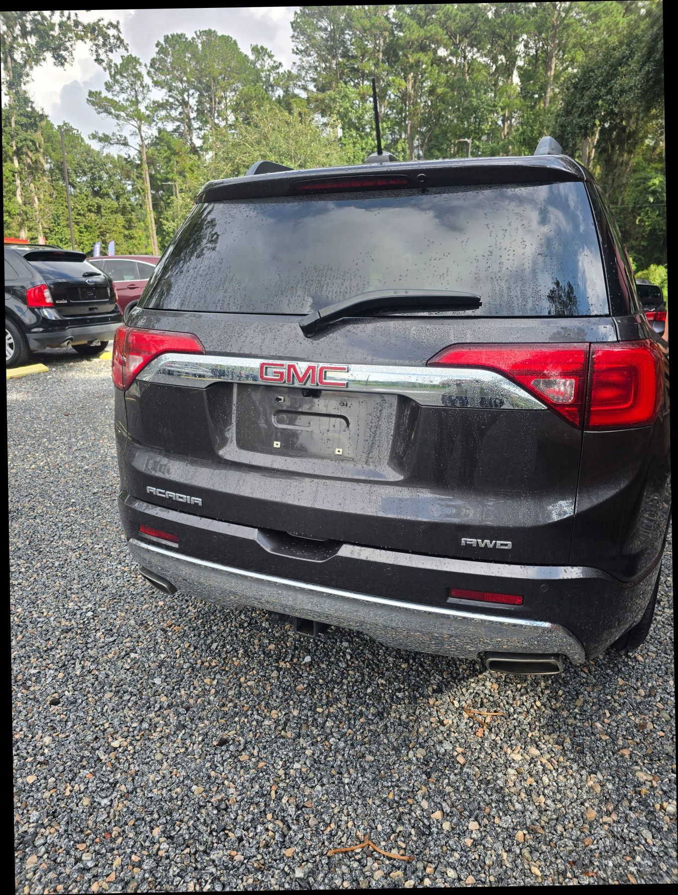 Used 2017 GMC Acadia Denali w/ Technology Package AWD/4WD image 10