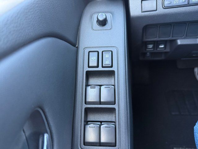 Used 2023 Nissan Frontier SV AWD/4WD image 18